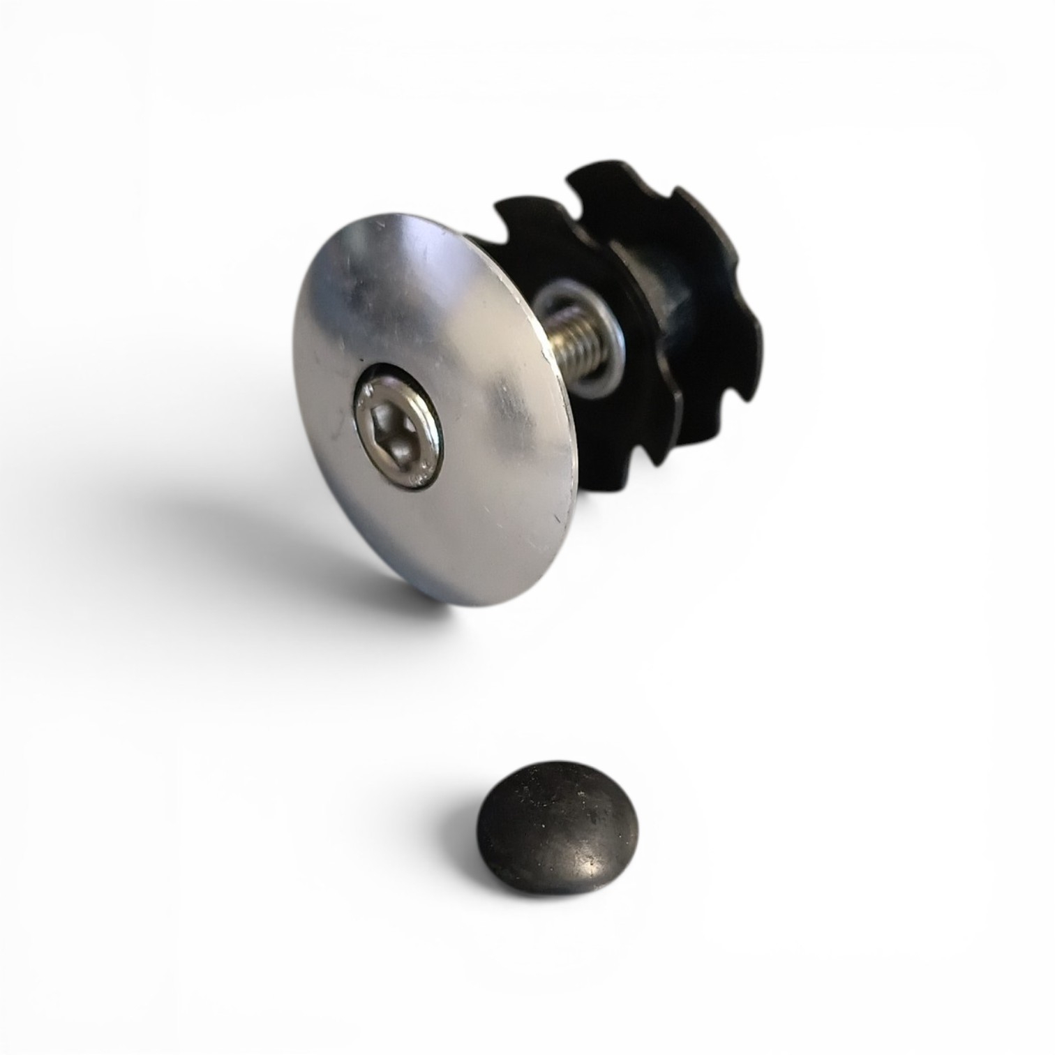 Bouchon d'expansion A avec capuchon supérieur 1 1/8", argent